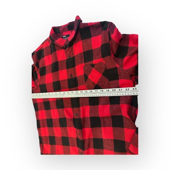 Buffalo Plaid Flannel Button Up Shirt Red and Black Public Opinion Size Mens XL - Picture 8 of 12